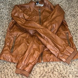 Brown leather jacket from the brand George size medium